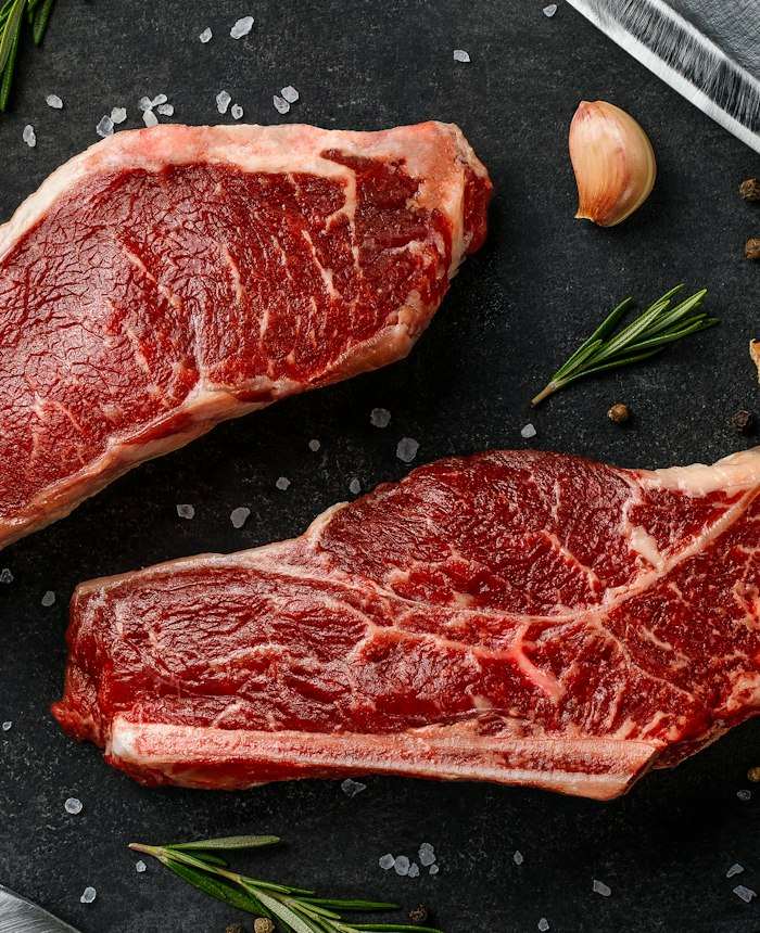 黒毛和牛のステーキ肉